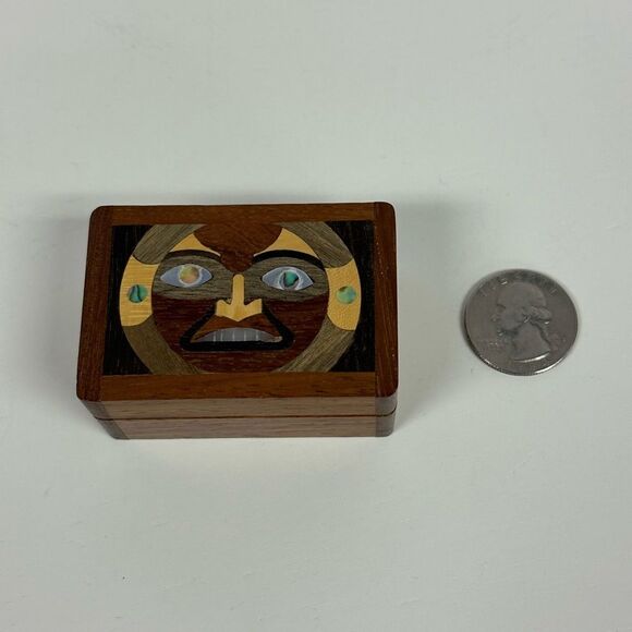 Vintage Small Wooden Trinket Box With Lid - Picture 5 of 5